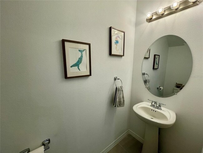 Building Photo - 6417 Fairmont Ln