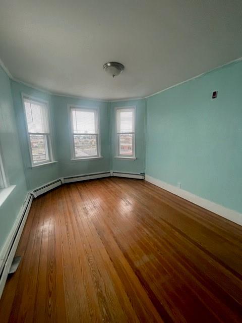 Building Photo - 11 Spruce St