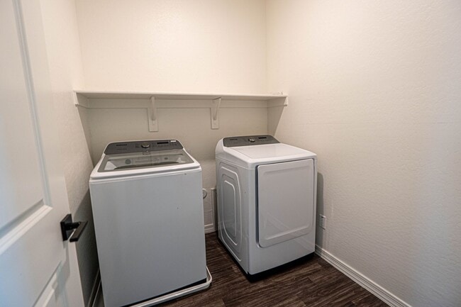 Building Photo - Not Your Average Rental – Style, Space & L...