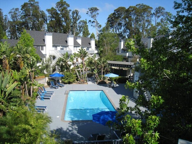 Two Bedroom Condo w/Loft Sinsheimer Neigh... - Two Bedroom Condo w/Loft  Sinsheimer Neigh...