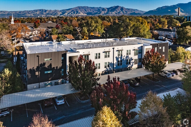 Building - Millcreek 9