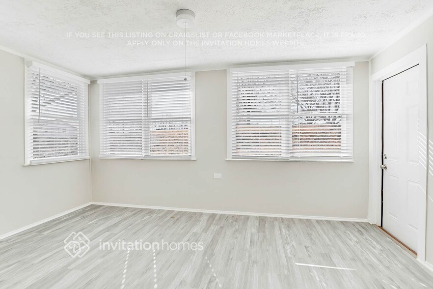 Building Photo - 139 Circle Hill Dr