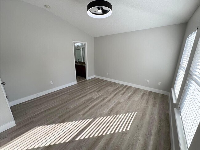 Building Photo - 10703 Yellow Tiger Lily Dr