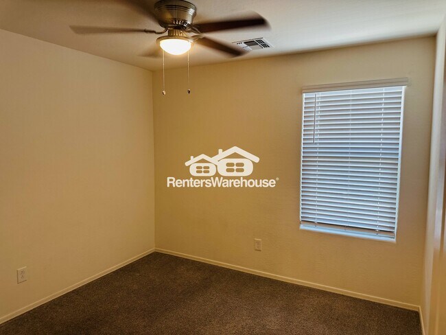 Building Photo - 10341 W Payson Rd