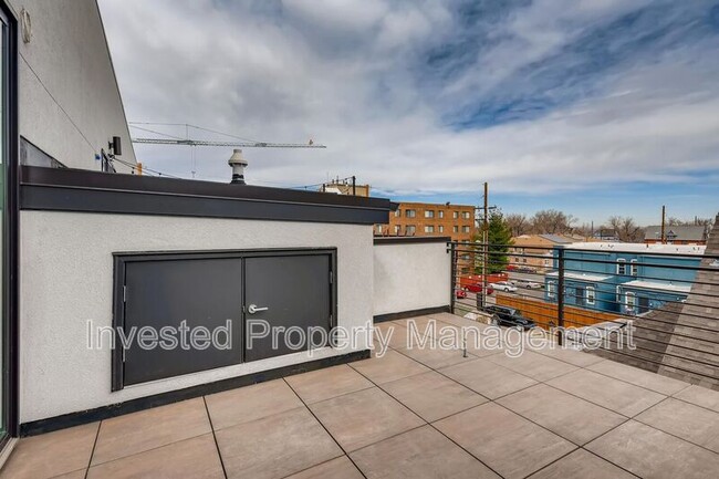 Building Photo - 2131 N Marion St