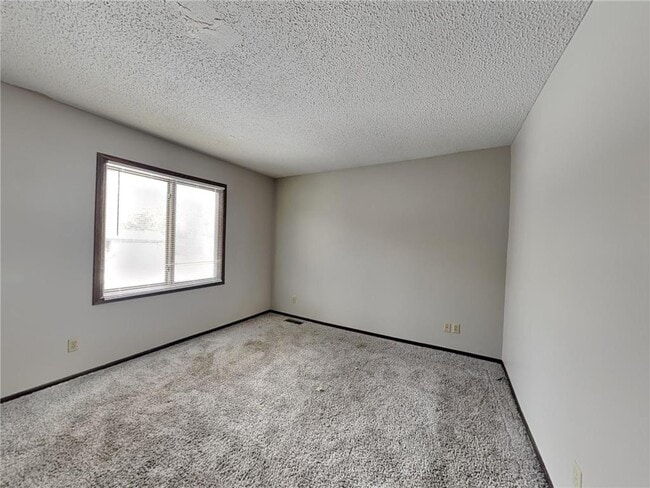 Building Photo - 3401 75th Ave N