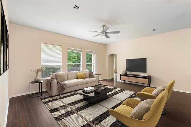 Primary Photo - 1511 Weatherford Dr