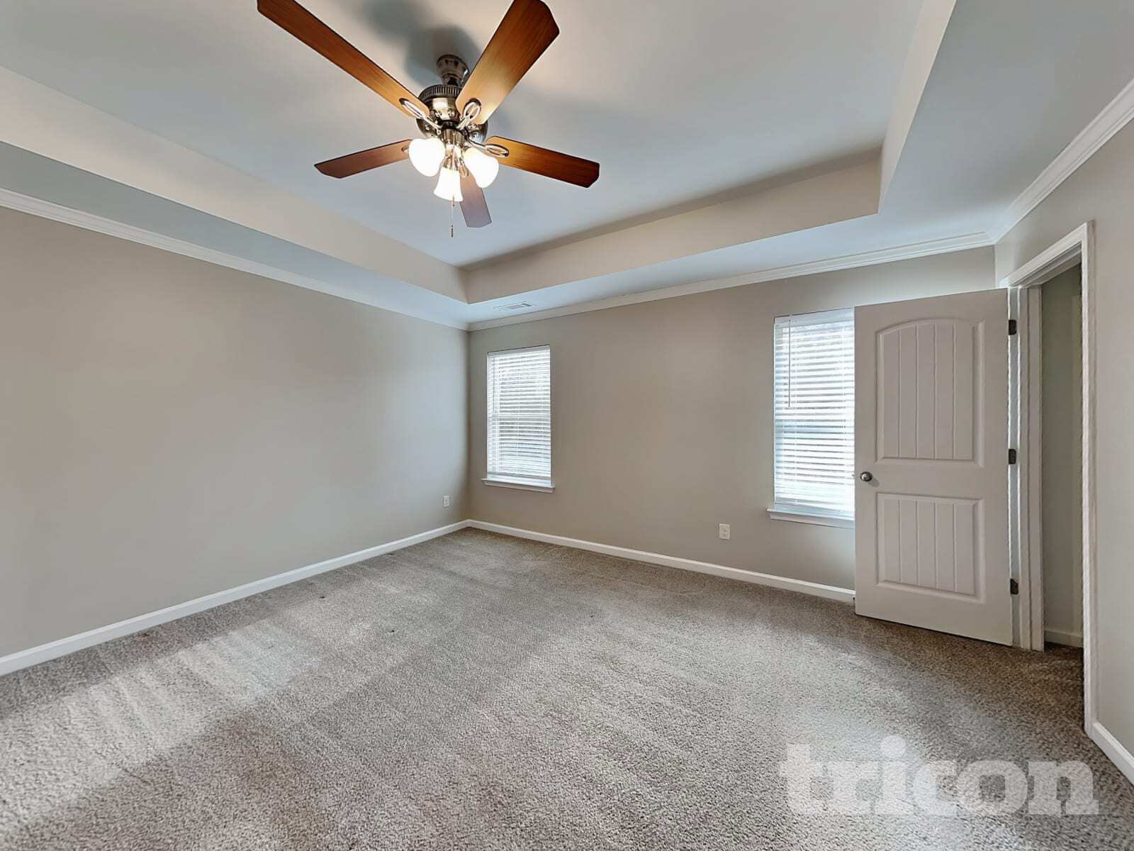 Building Photo - 1006 Grenier Terrace NE