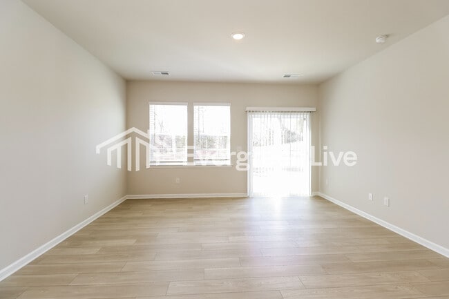 Building Photo - 1626 Swallow Tail Dr