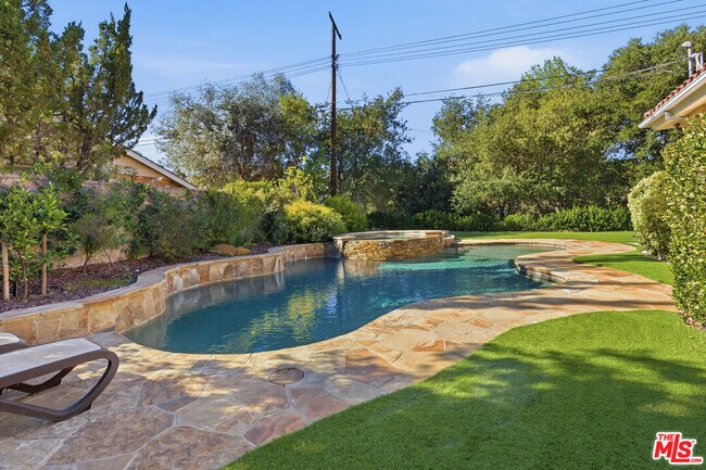 Building Photo - 4305 Coquette Pl