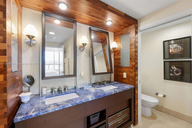 Building Photo - 6899 Collins Ave