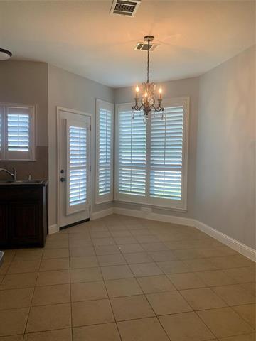 Building Photo - 10905 Braemoor Dr