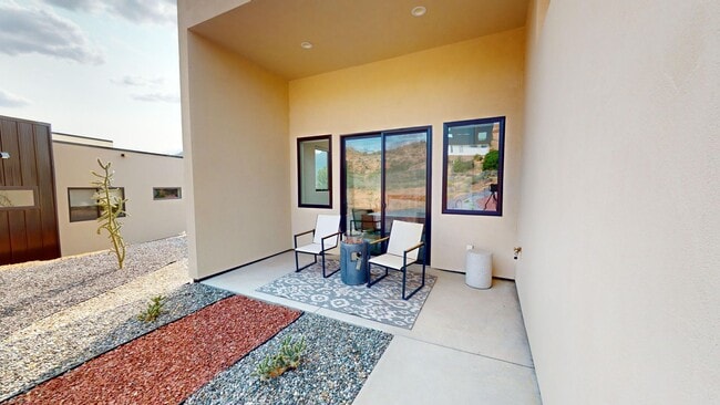 Building Photo - 2183 S Salida Del Sol