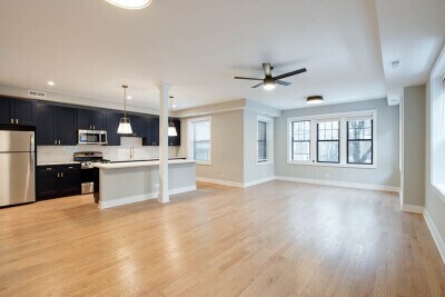 Building Photo - 4406 N Seeley Ave