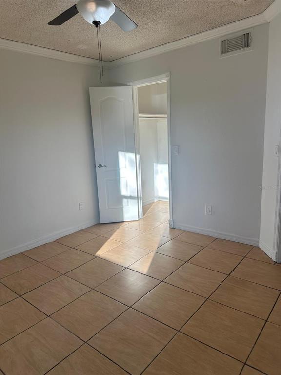 Building Photo - 4348 Aqua Vista Dr