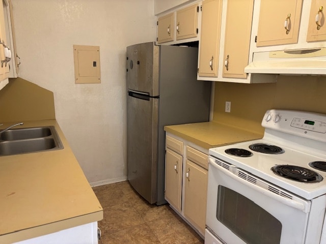 Building Photo - 825 Quetzal St