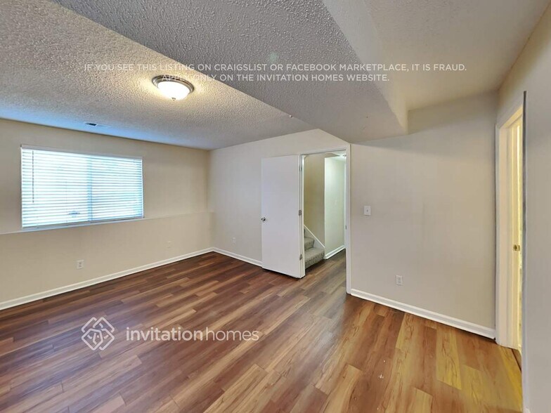 Building Photo - 2333 Fairplay St