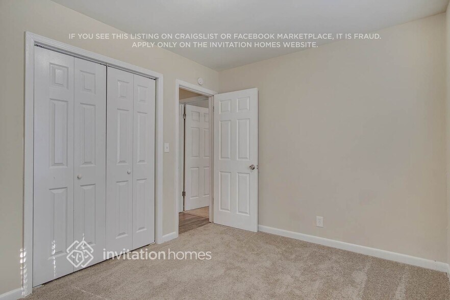 Building Photo - 4424 Malibu Dr