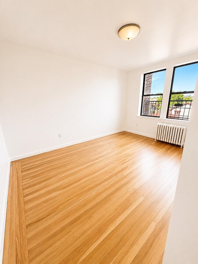 Building Photo - 883 JFK Blvd E