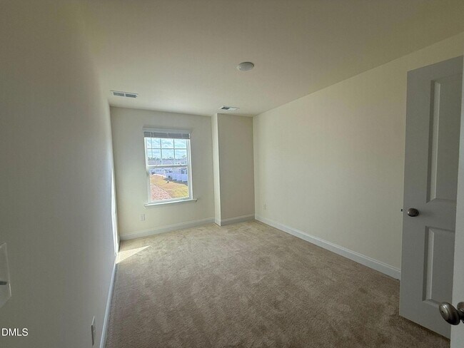 Building Photo - 66 Bloodroot St