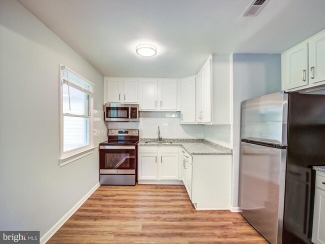 Building Photo - 20227 Three Notch Rd