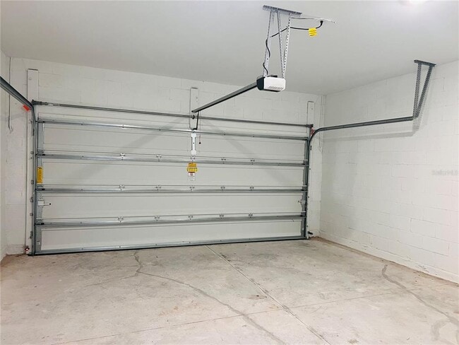 Building Photo - 4317 Riverbend Blvd