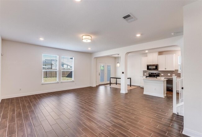 Building Photo - 14217 Silver Lace Ln