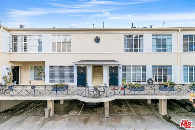 Building Photo - 1854 El Cerrito Pl