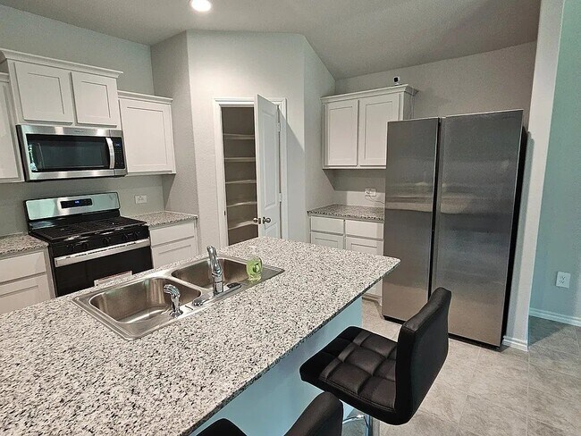 Building Photo - 4149 Crooked Bnd Dr