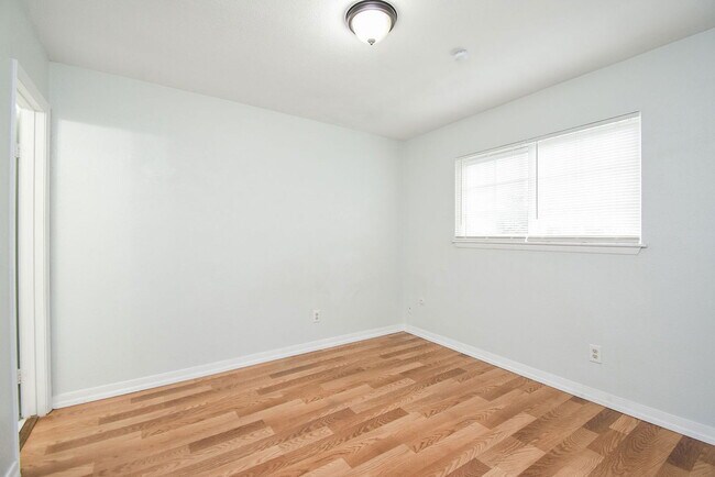 Building Photo - 5154 Markwood Ln