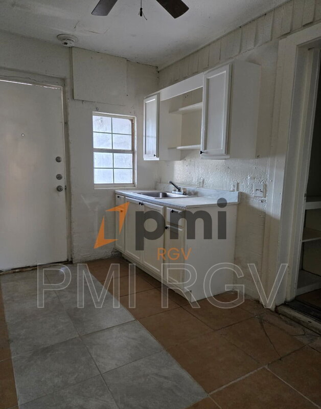 Building Photo - 1608 Norma Ln