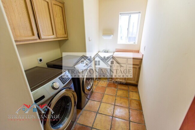 Building Photo - 39614 N 7th St