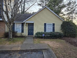 Building Photo - 200 Sheraton Ct