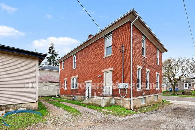 Building Photo - 18 Indiana Ave SW