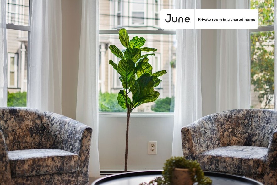 Building Photo - Room in Shared 4 bed/2 bath home in Allston
