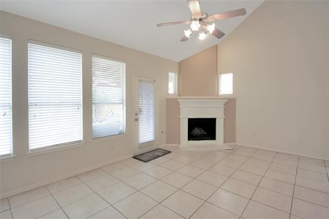 Building Photo - 624 Forest Hill Dr