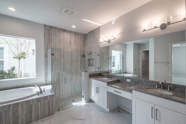 Building Photo - 12468 Nautilus Cir