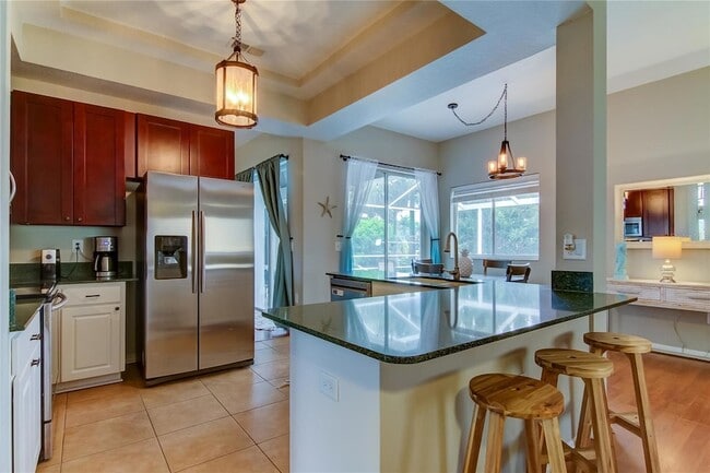 Building Photo - 1421 Beach Club Ln