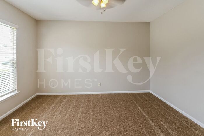 Building Photo - 4514 Triumph Dr SW