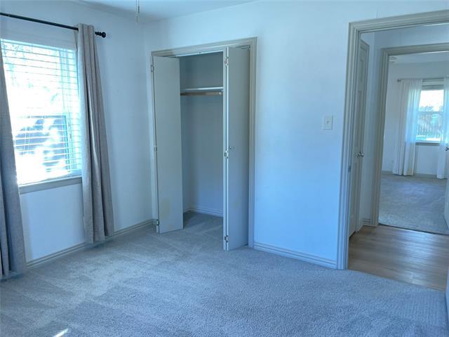 Building Photo - 405 Ola Ln