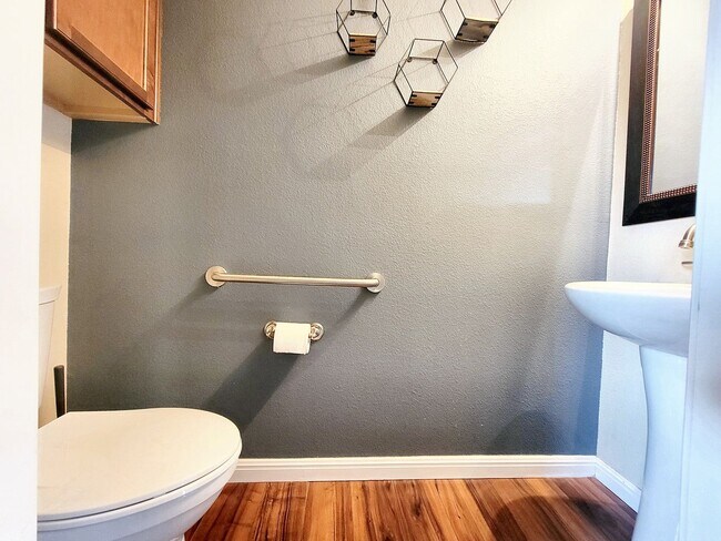 Building Photo - 222 Frio River Trail
