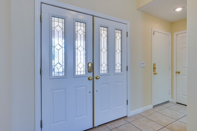 Building Photo - SE!! 4 Bedrooms!! Single Story!! NO HOA!! 3 Car Garage!!! Pool!!! Spa!!! RV Parking!!! Low mainte...