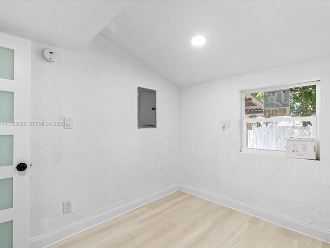 Building Photo - 1829 NW 62nd Terrace