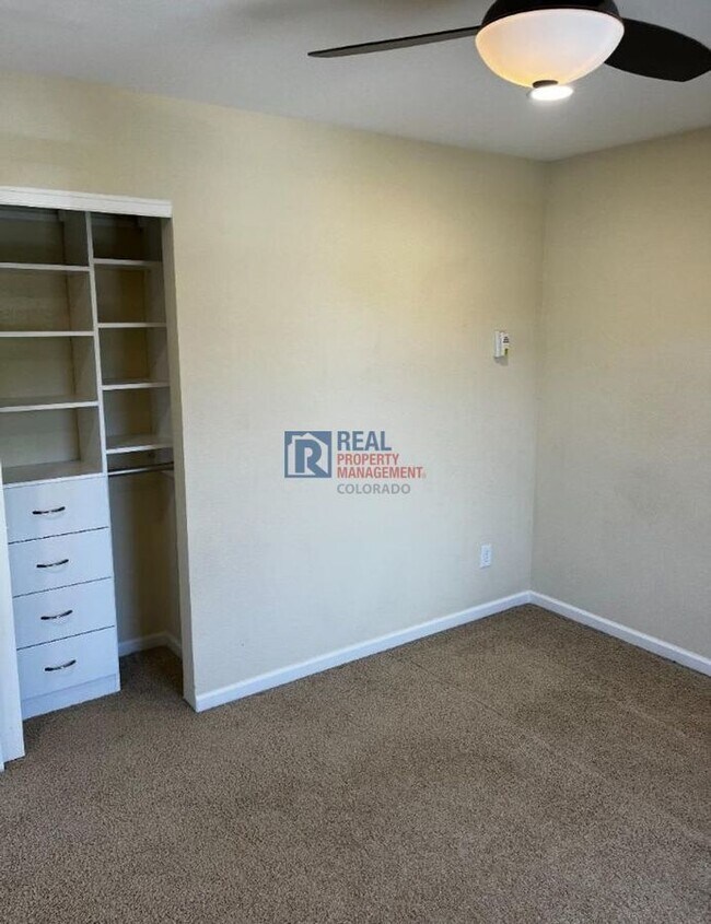 Building Photo - 4103 Frederick Cir