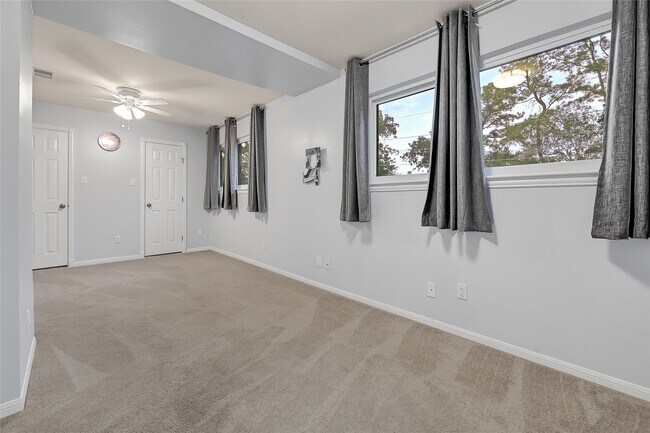 Building Photo - 14419 Ravenhurst Ln