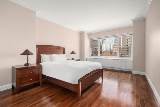 Building Photo - 2 bedroom in New York NY 10065