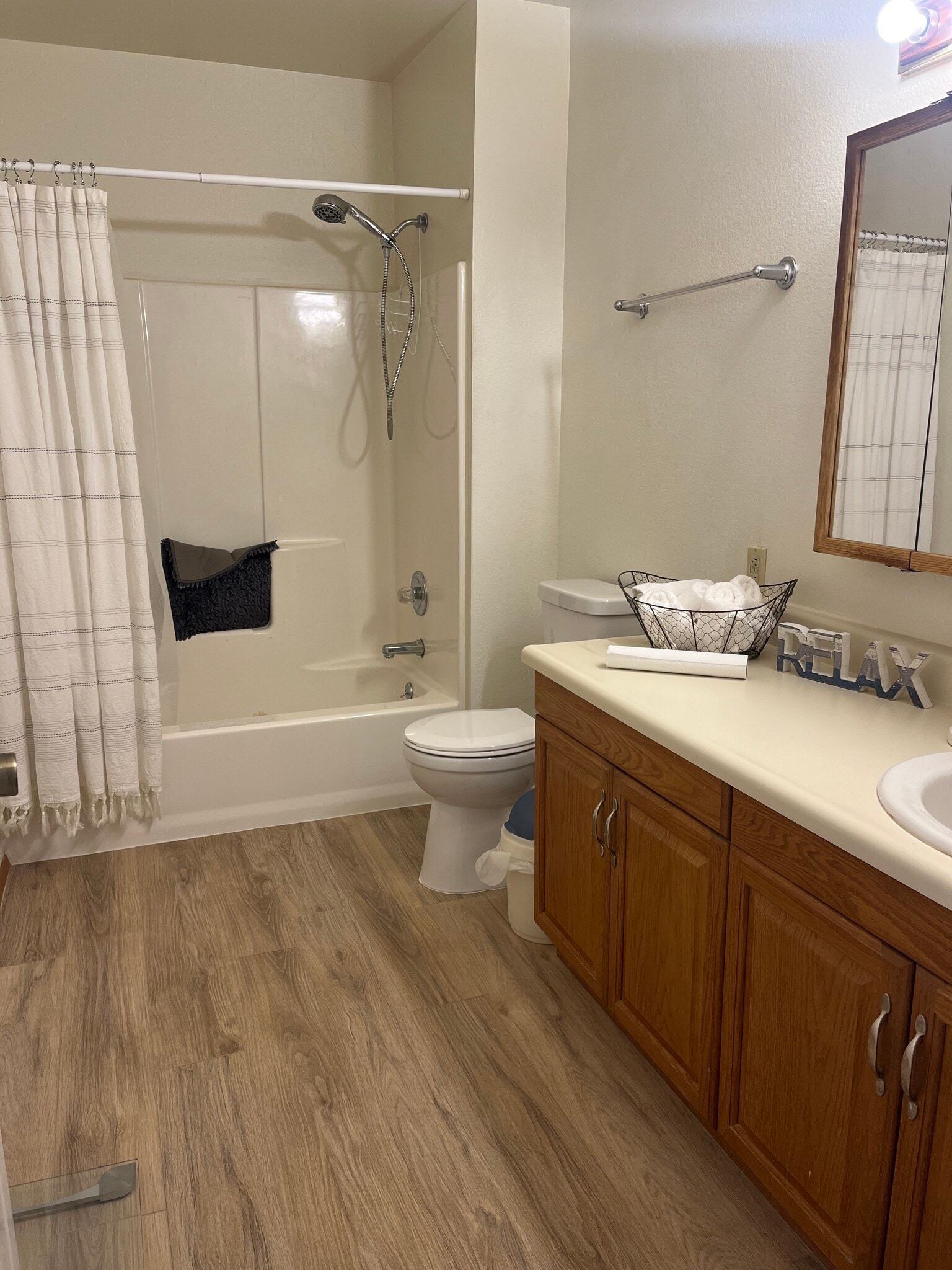 Building Photo - 5711 S Tongass Hwy Unit B