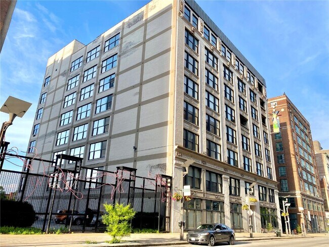 Primary Photo - 1601 Washington Ave