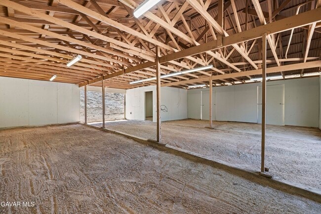 Building Photo - 13620 Pales Rd