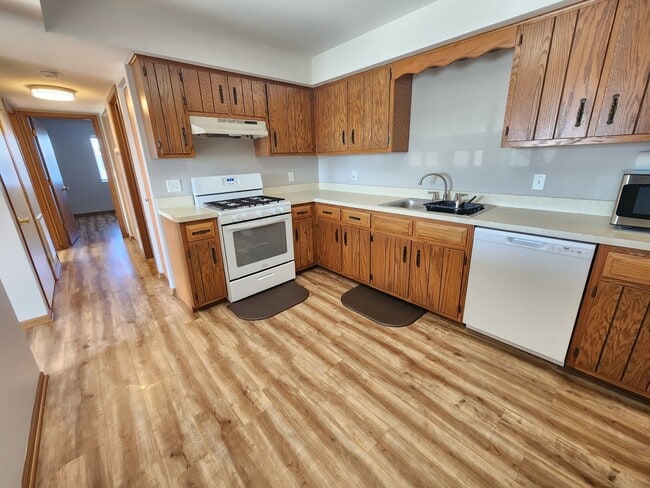 Building Photo - 2390 Bicentennial Ave